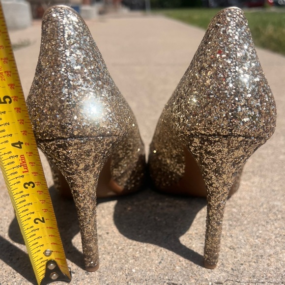 Jessica Simpson Gold Glitter Heels Worn Once! - Picture 4 of 9